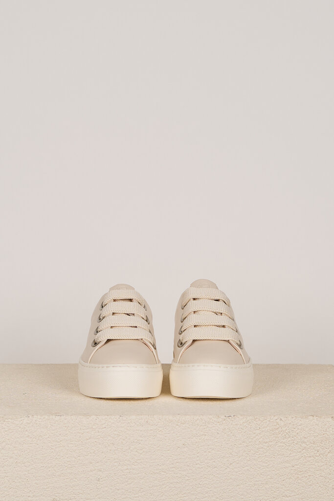 Attilio Giusti Leombruni (AGL) AGL D925303 SOFTY VANANDA GESSO-MILK