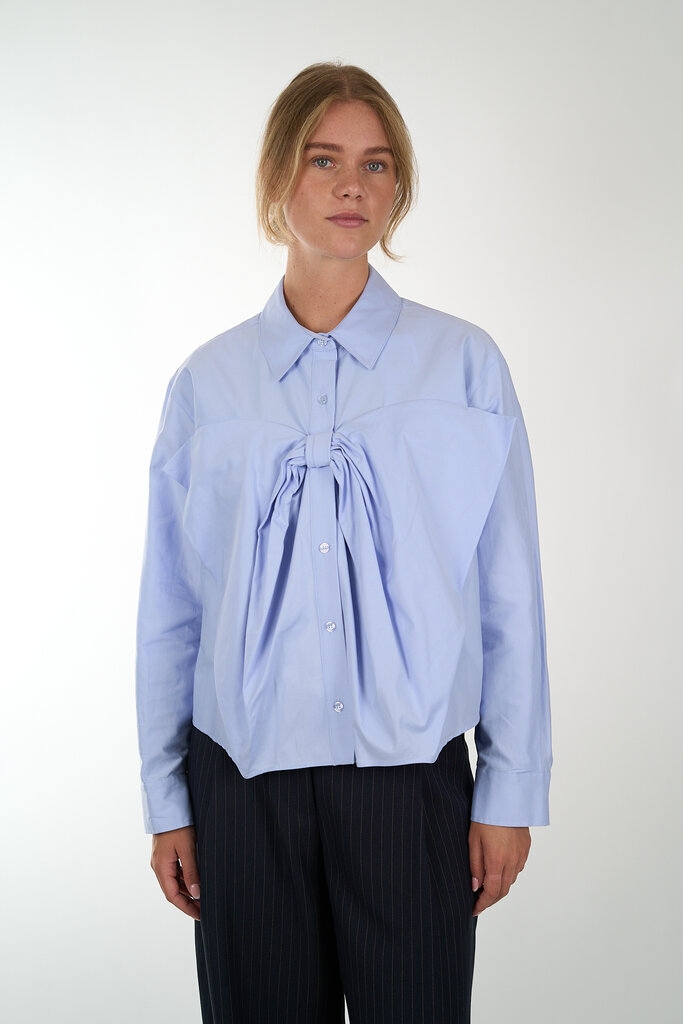 ESSENTIEL ANTWERP ESSENTIEL ANTWERP IBOW BOW SHIRT PALE KINGSBLUE