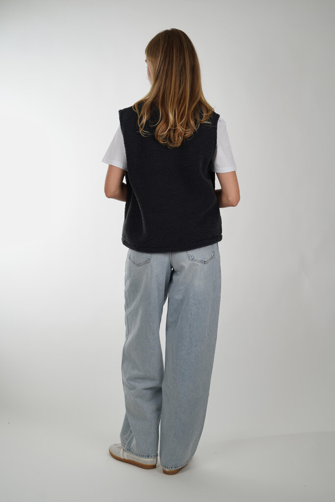 Samsoe & Samsoe SAMSOE SAMSOE SAAUTUMNS VEST CHARCOAL ART