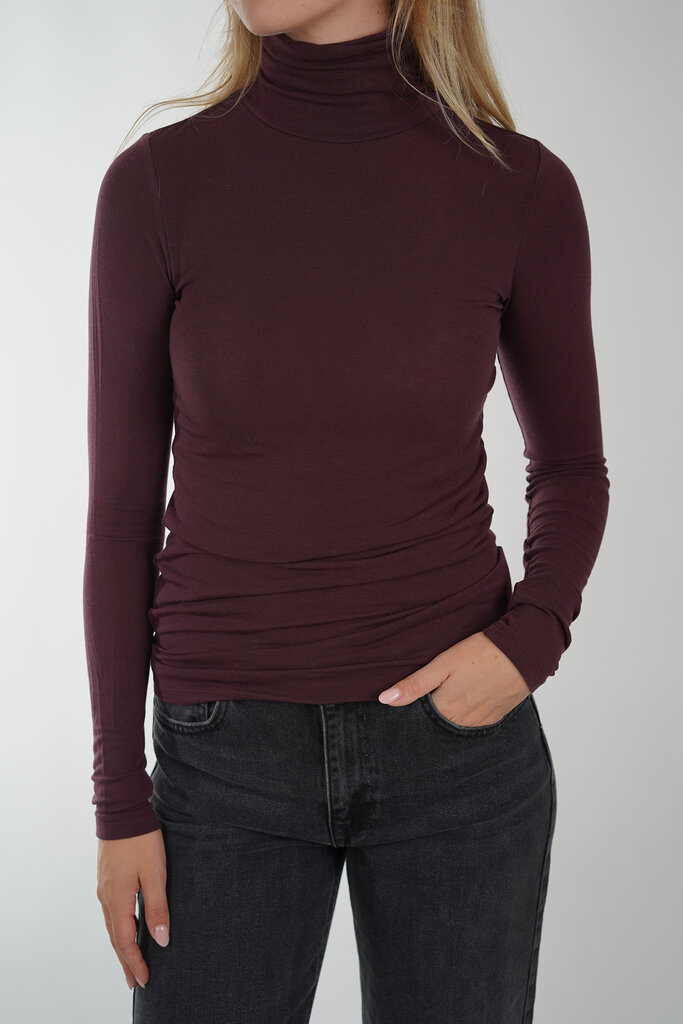 Second Female SECOND FEMALE MATIMA T-NECK SASSAFRAS