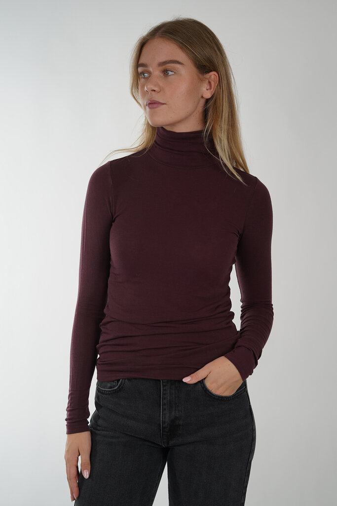 Second Female SECOND FEMALE MATIMA T-NECK SASSAFRAS