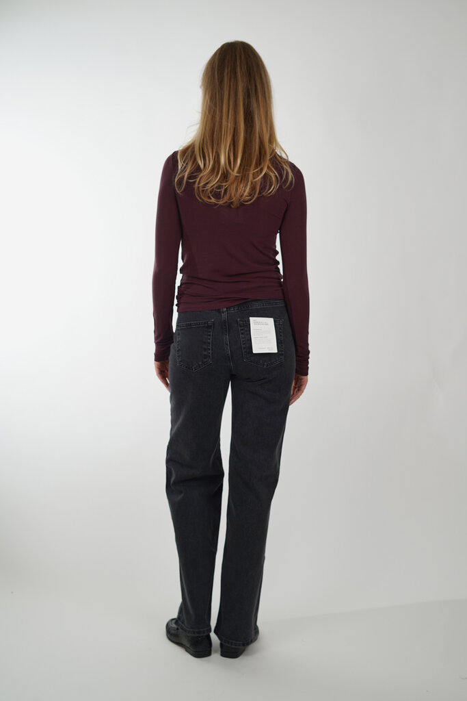 Second Female SECOND FEMALE MATIMA T-NECK SASSAFRAS