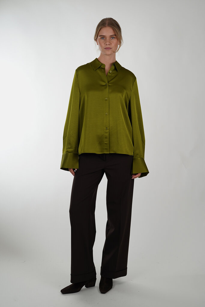 ESSENTIEL ANTWERP ESSENTIEL ANTWERP IPOMOEA BOXY SHIRT BRAT OLIVE B026