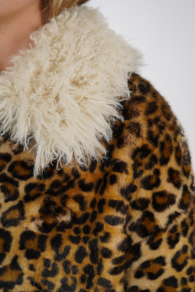 ESSENTIEL ANTWERP ESSENTIEL ANTWERP ILEOPARD 1CR