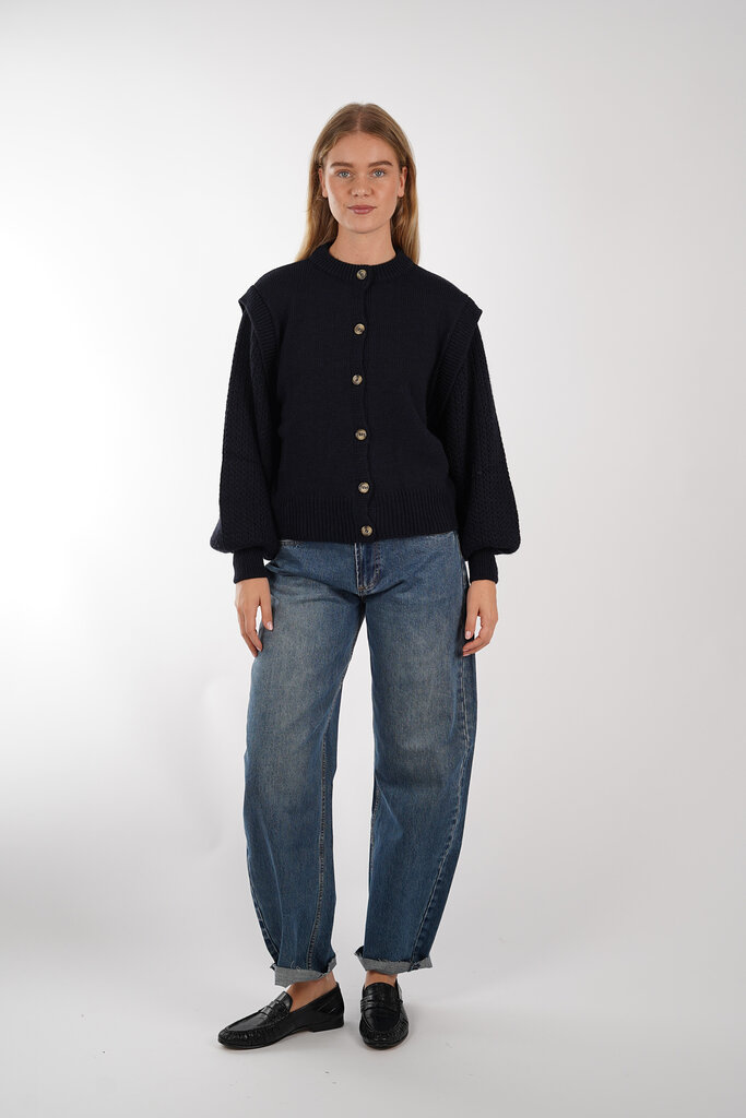 La Fee Maraboutee LA FEE MARABOUTEE EXARA STORMY