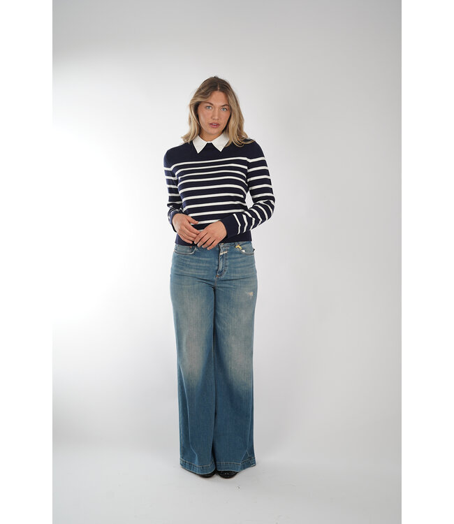 CLOSED C21004 03P 52 MID BLUE 32