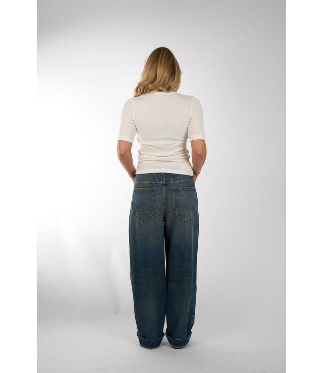 CLOSED C95025 420-22 218