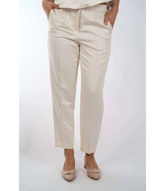 LUISA CERANO 638879/3799 105