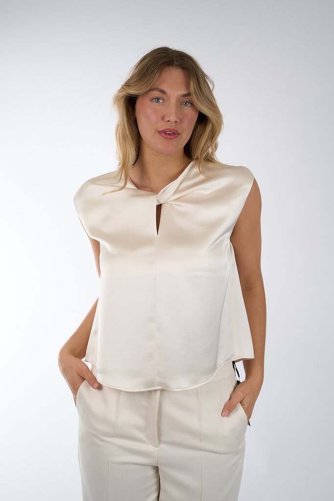 Luisa Cerano LUISA CERANO 238654/3777 105