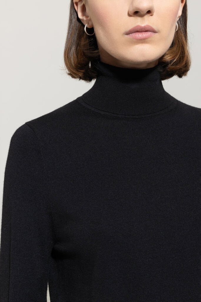 Luisa Cerano LUISA CERANO 128723/5933 0001