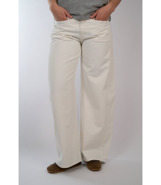 CLOSED C21121-11X-2W 201 TORY