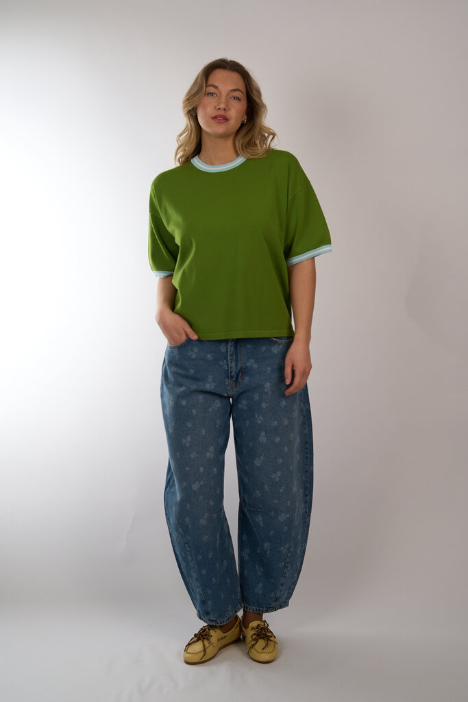 ESSENTIEL ANTWERP ESSENTIEL JEFINITELY PULL GREEN