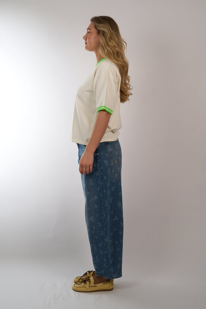 ESSENTIEL ANTWERP ESSENTIEL JEFINITELY PULL OFF WHITE