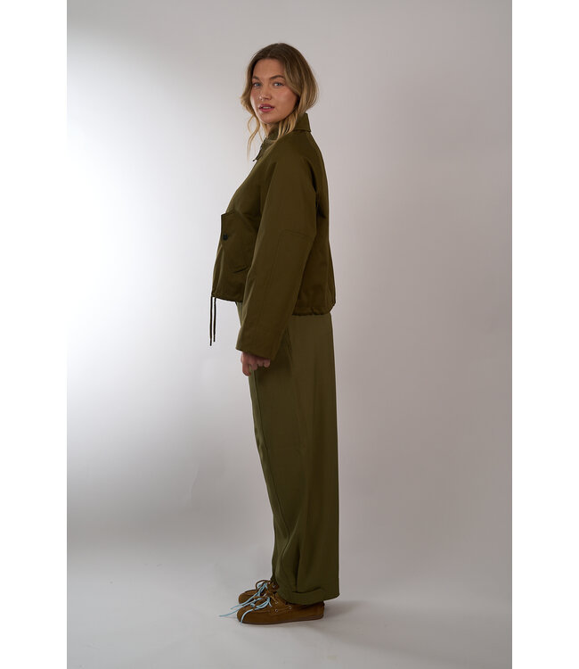 ESSENTIEL JAMAICAN BARREL LEG PANTS OLIVE