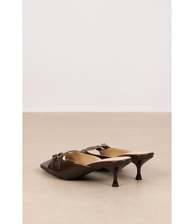 MARCH23 LA SAFARI VERNIS