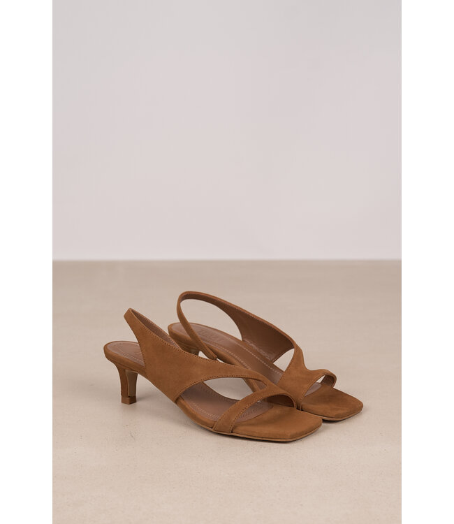 TORAL DELFINA SOFIA ANTE SADDLE