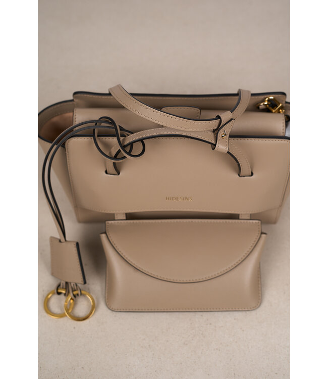 HIDESINS FL13TR  FLAP DOVE