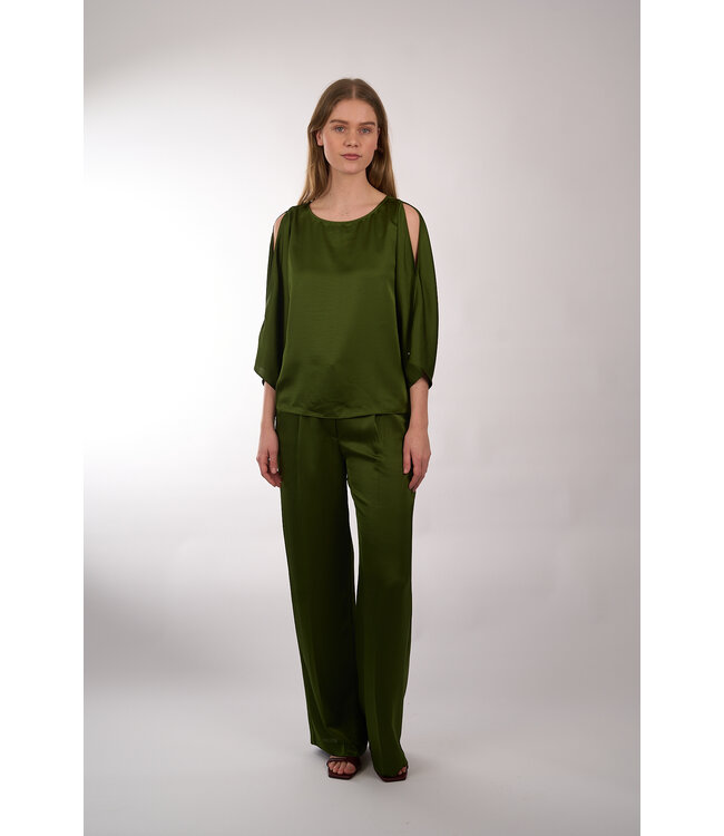 DANTE 6 RISETTE FLOWING SATIN TOP 3830