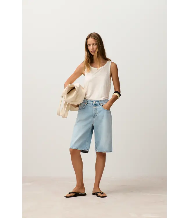 CLOSED C92189-18S-4M