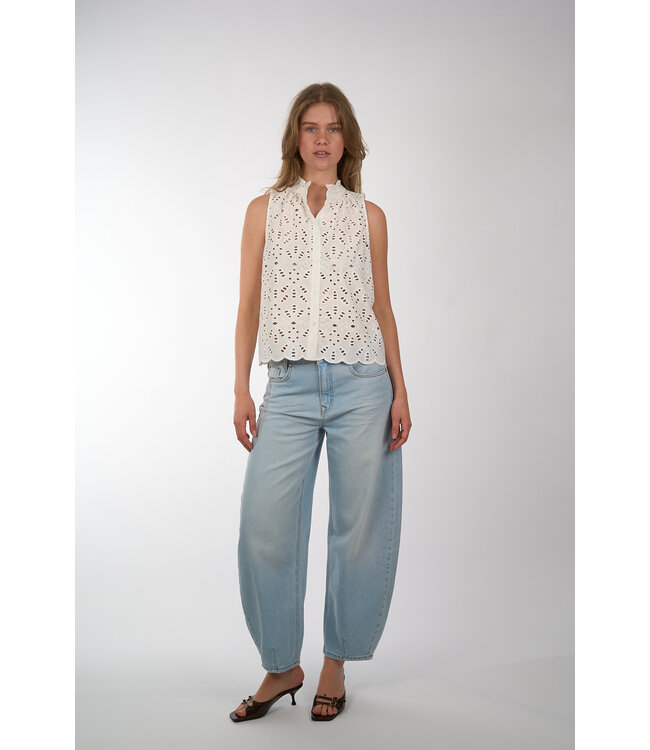 WITH BLACK MARIT SL TOP WHITE