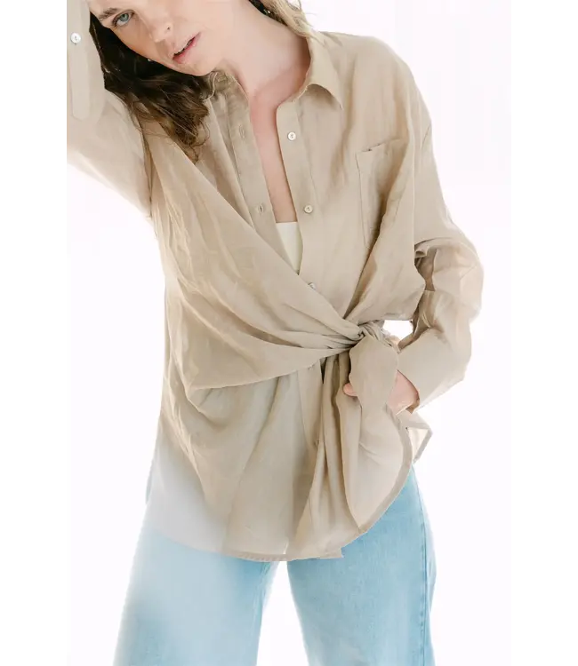 AIMEE THE LABEL PHILOUS6 BLOUSE SAND