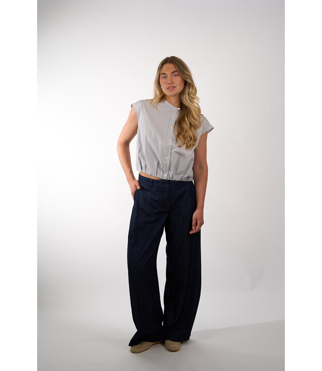 LUISA CERANO 648921/4176 0252