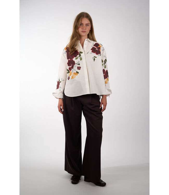 CAROLINE BISS 4674/69