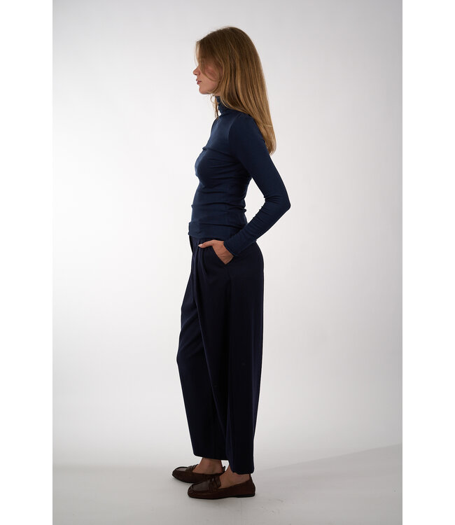JCSOPHIE PURITY TOP 160 NAVY BLUE