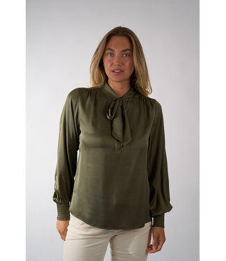 IVI IVI WOLID SILK BLOUSE OLIVE