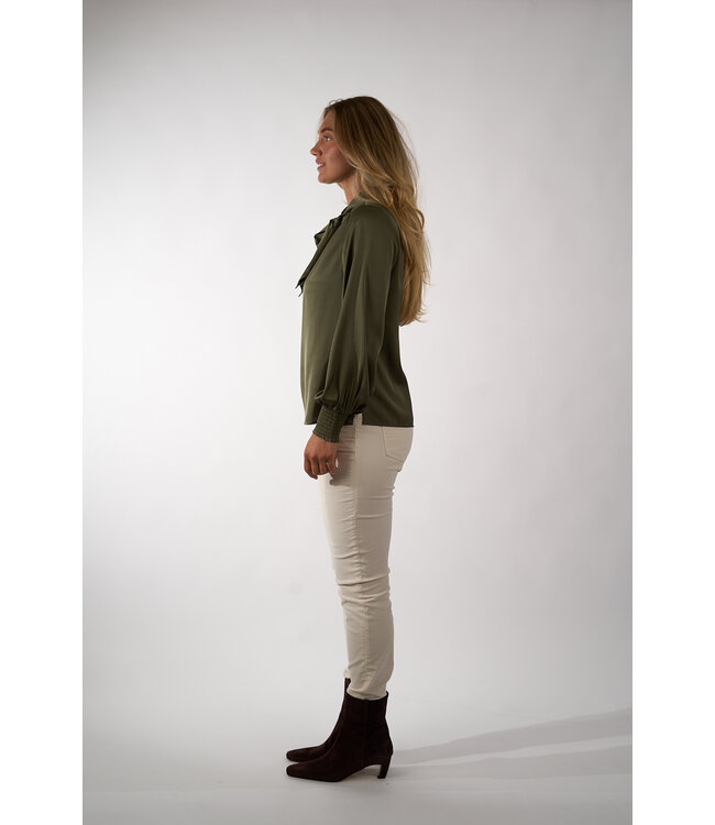 IVI WOLID SILK BLOUSE OLIVE