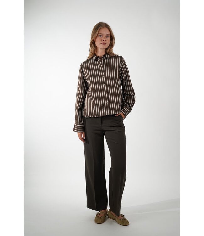 SECOND FEMALE SYRACUSE NEW SHIRT DEMITASSE