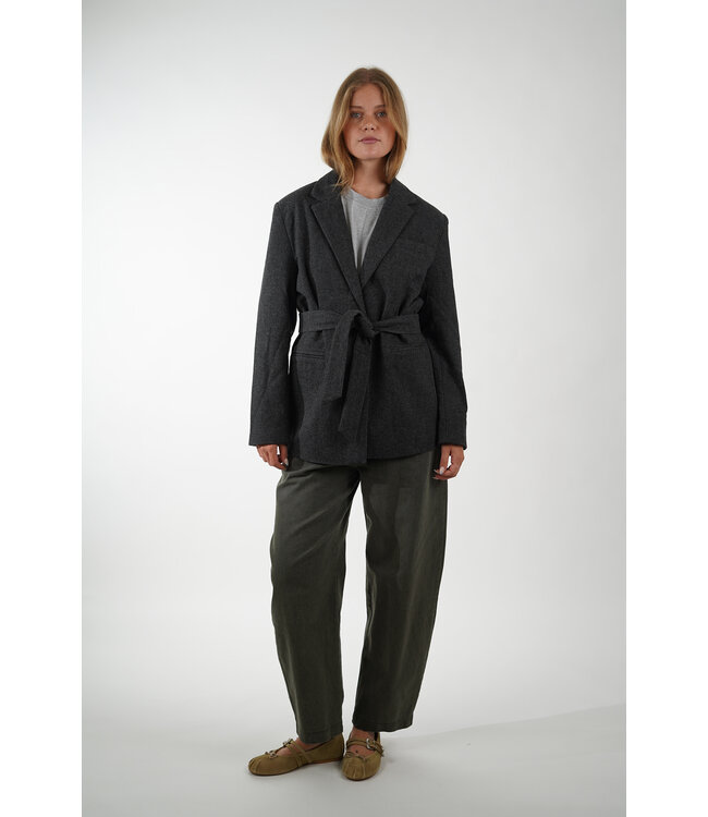 MY ESSENTIAL WARDROBE LAYLA 100379