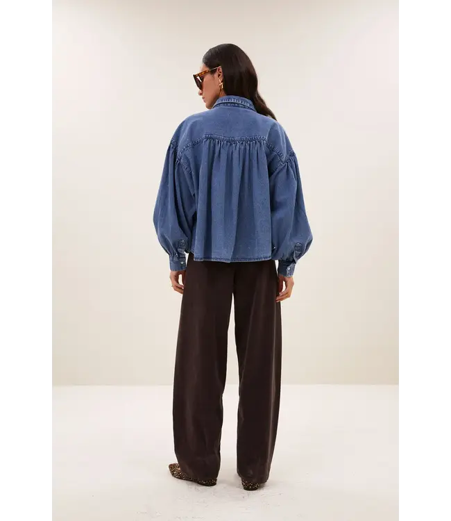 BY BAR SARAH SHORT DENIM BLOUSE MEDIUM DENIM