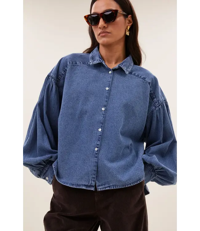 BY BAR SARAH SHORT DENIM BLOUSE MEDIUM DENIM