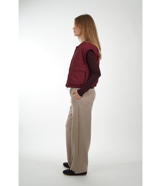 BY BAR GIO SLEEVELESS JACKET WINE