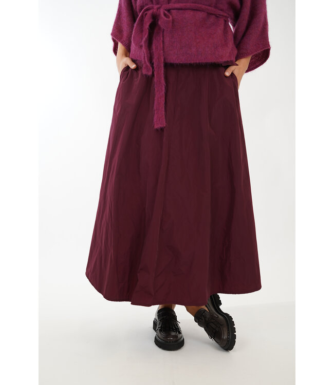 NOMANSLAND 66.699 DARK CHERRY