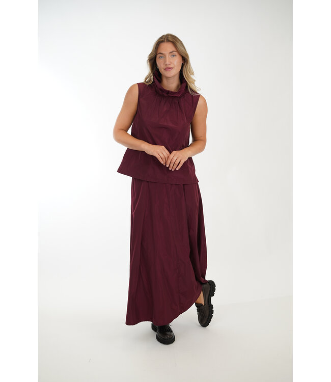 NOMANSLAND 66.690 DARK CHERRY