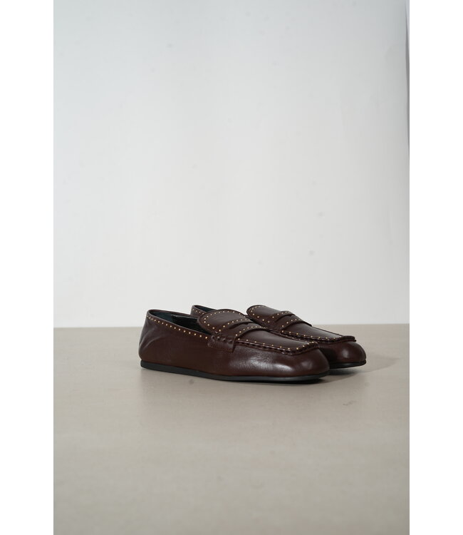 POSA BARDOT STUDS BURGUNDY