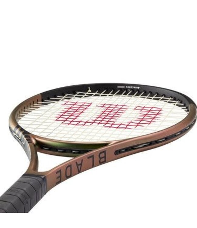 Wilson Blade 104 Tennis racket 2023