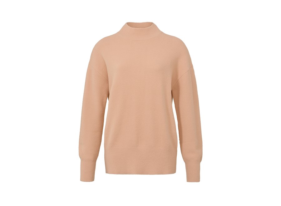 Trui with turtleneck, long sleeves and dropped shoulders maple sugar pink