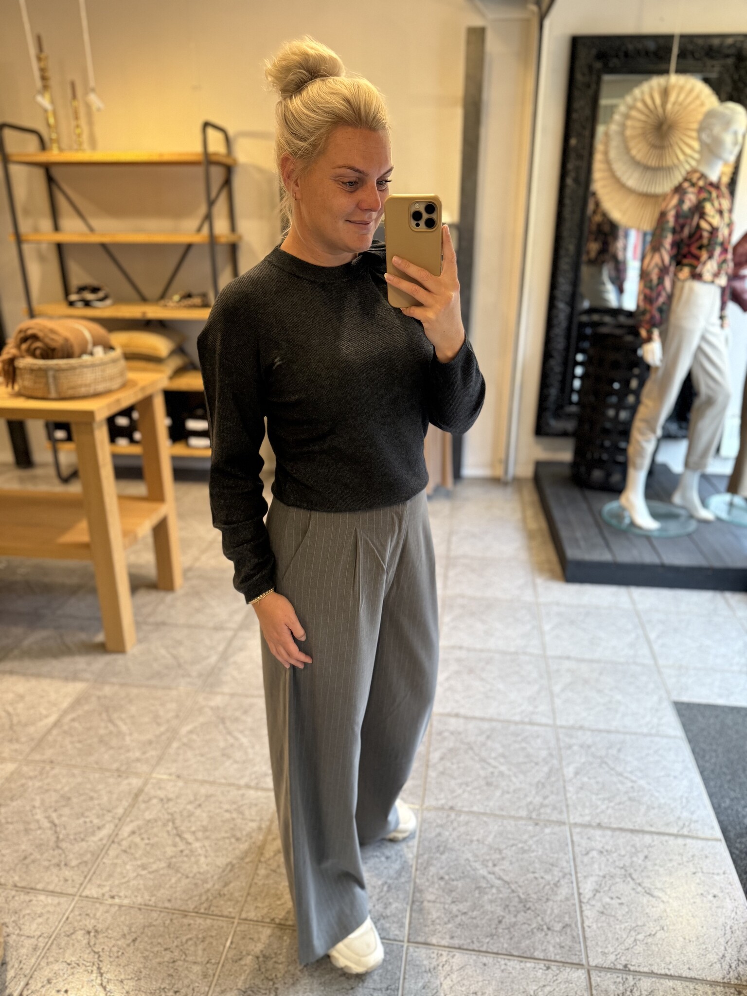 Trui F25.07512 anthracite-4