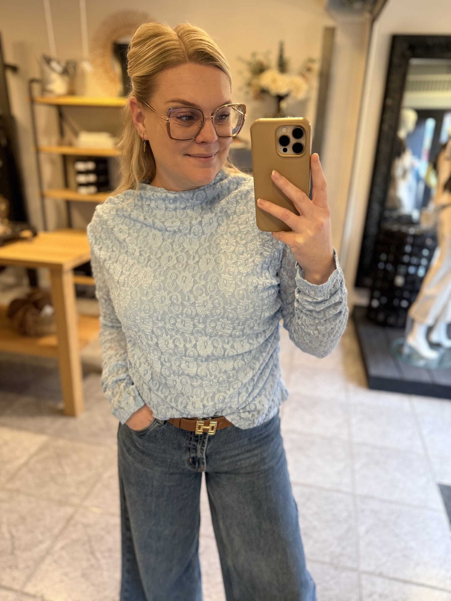 Top Lace light blue-3