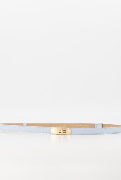Riem Garcia classic grain celeste blue