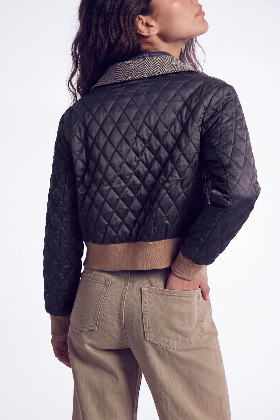 Jas Maggy black-2