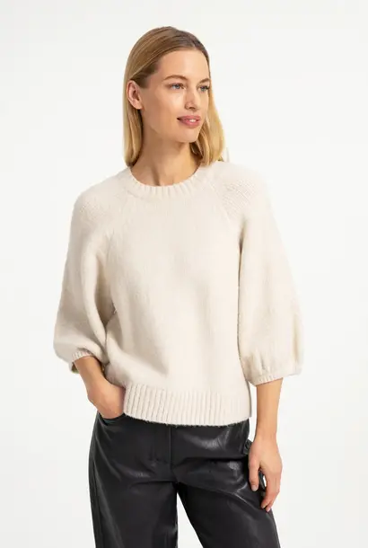 Trui 01-000644-609 off white melange