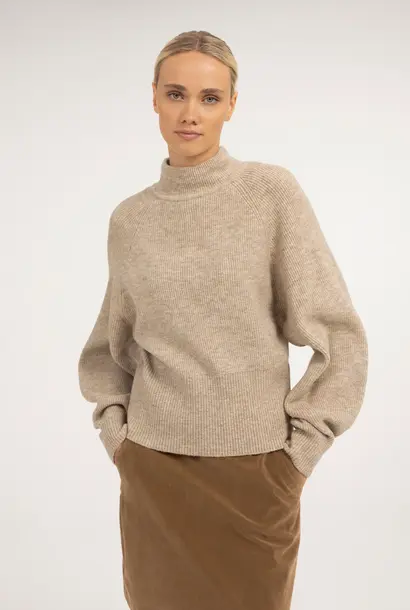 Trui 01-000656-610 light beige melange