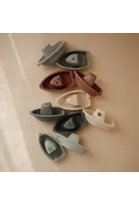 Mushie Mushie Bath Boats original