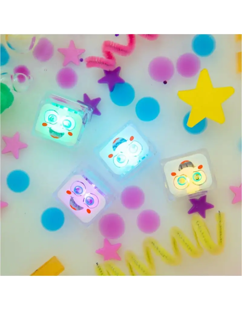 Glo Pals Glo Pals Light up cubes Party 4pc