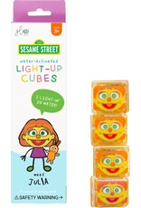 Glo Pals Glo Pals Light up cubes Julia 4pc