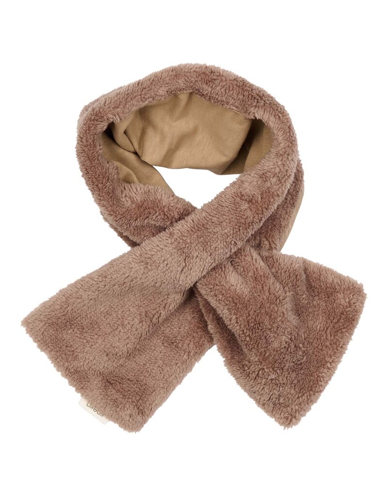 Koeka Koeka Scarf Malmo caffe